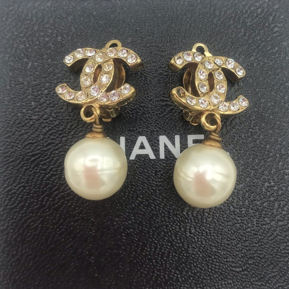 Chanel Pearl Rhinestone Drop Dangle Earrings CC - Picture 14 of 16